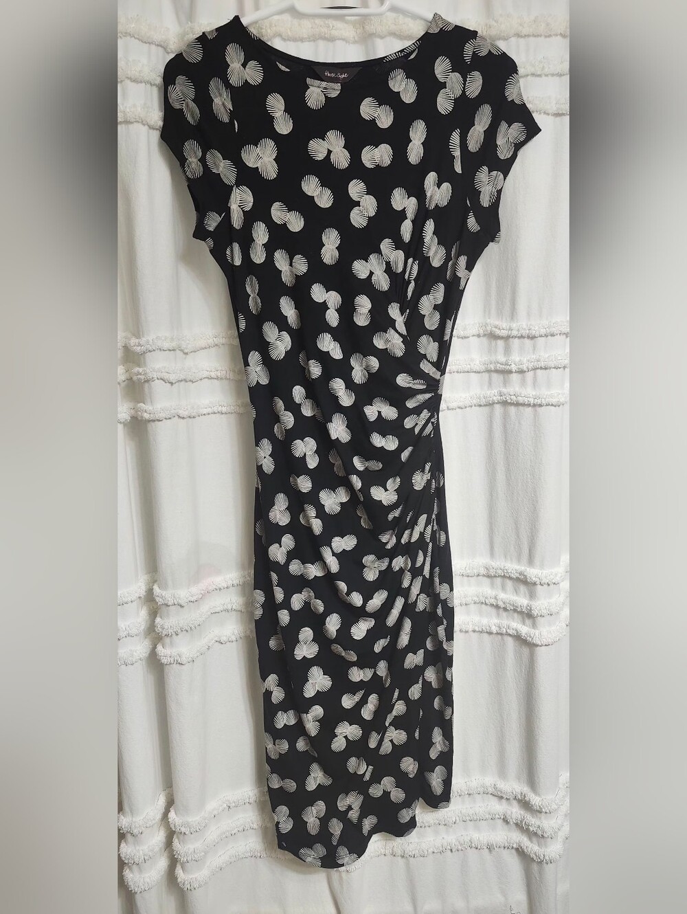 Phase Eight Abstract Fan-Print Dress.